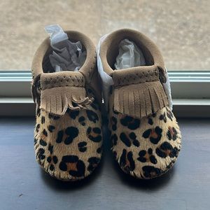 NWT and box Minnetonka leopard moccasins